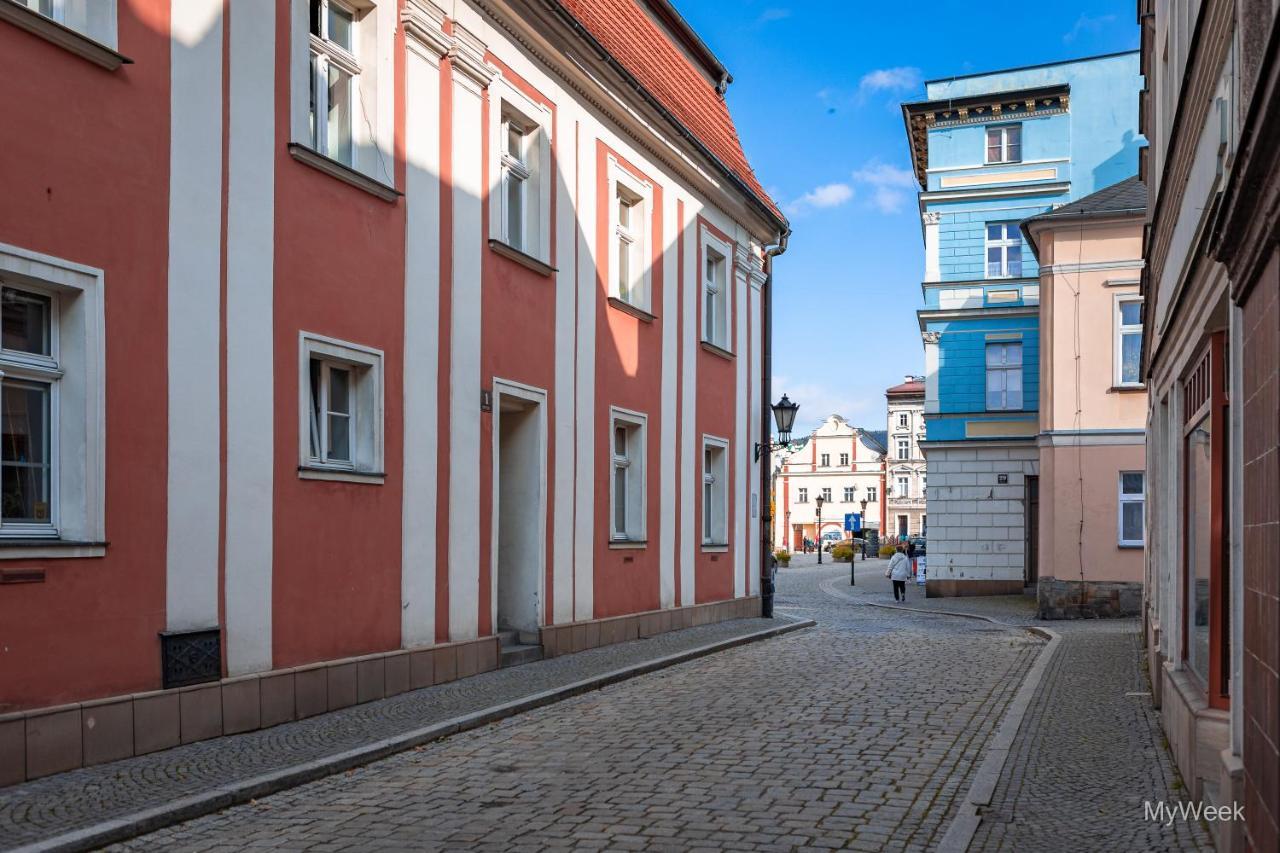 Apartament Z Historia, Klahra Myweek Lądek-Zdrój 외부 사진